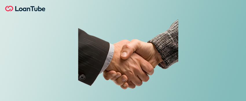 Illustration of two people shaking hands, symbolizing a guarantor supporting a loan application.